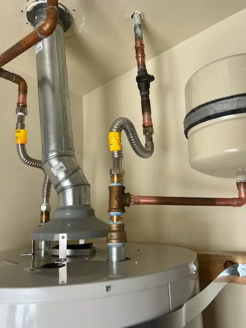 Water heater installation and plumbing repair in Camarillo